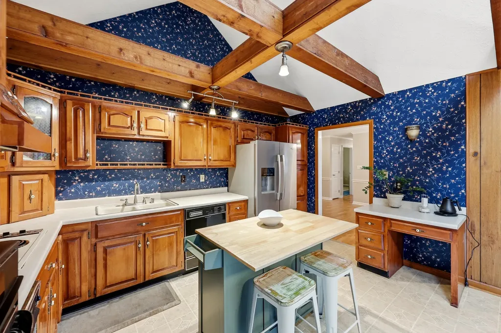 129 Lake Country Road Nicholasville KY 40356