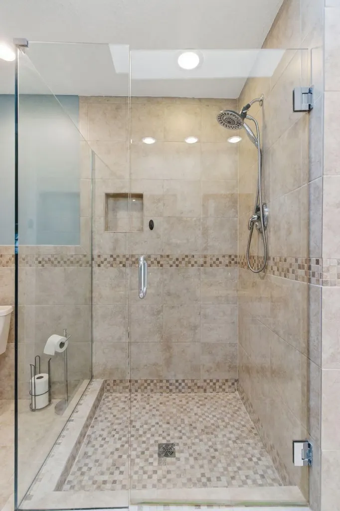 4320 Southmoor Park Lexington KY 40514