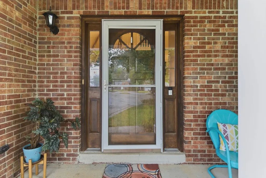 4320 Southmoor Park Lexington KY 40514