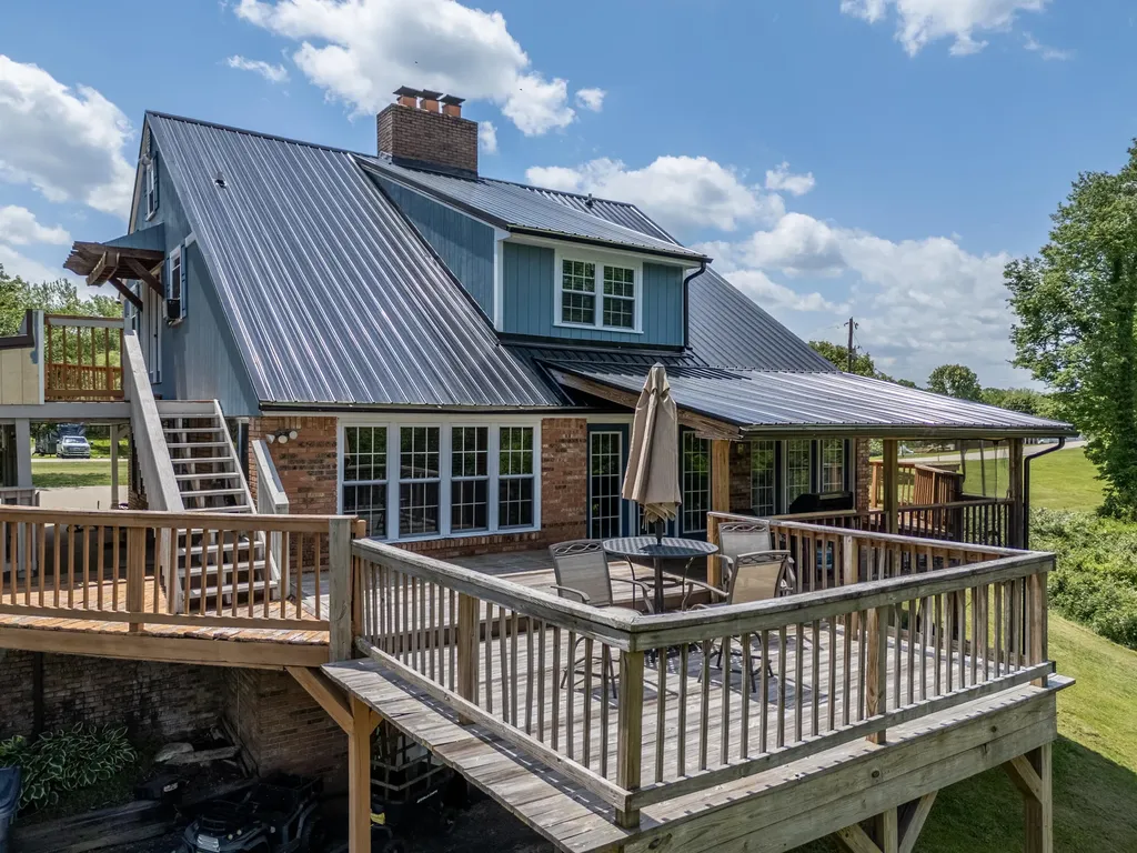 3414 Liberty Road West Liberty KY 41472