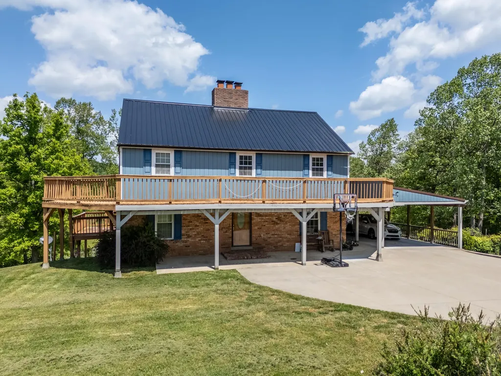 3414 Liberty Road West Liberty KY 41472