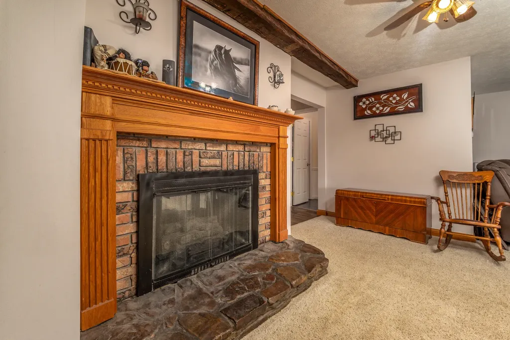3414 Liberty Road West Liberty KY 41472