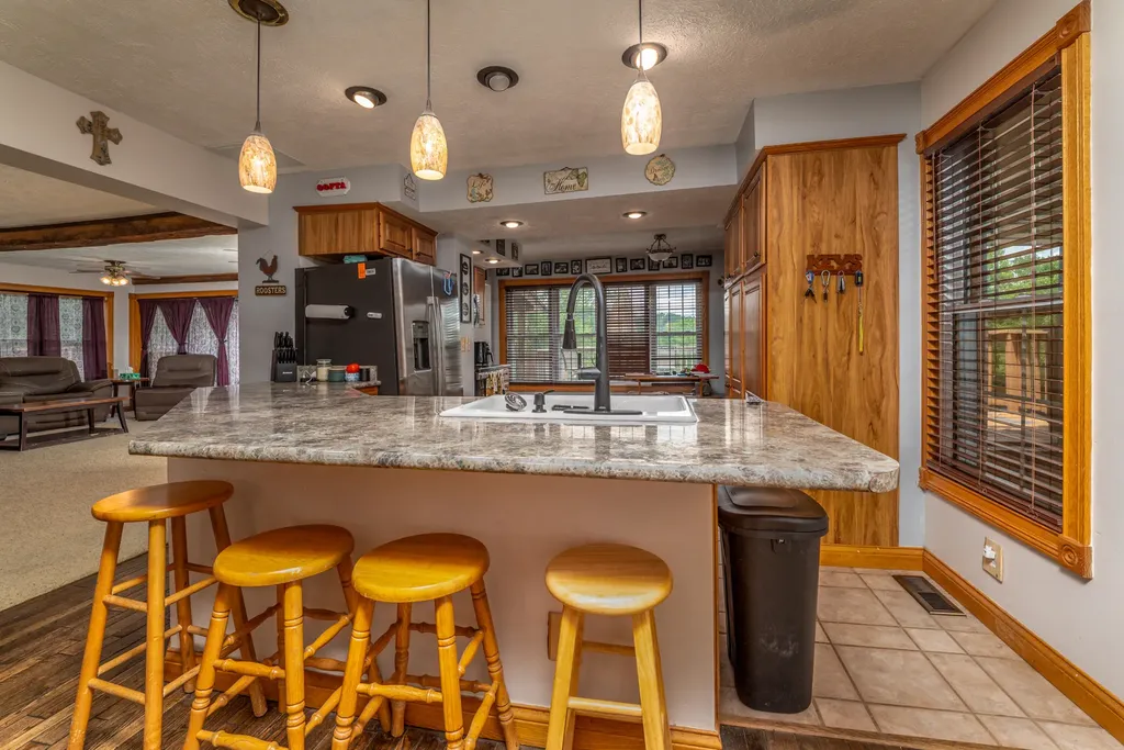 3414 Liberty Road West Liberty KY 41472