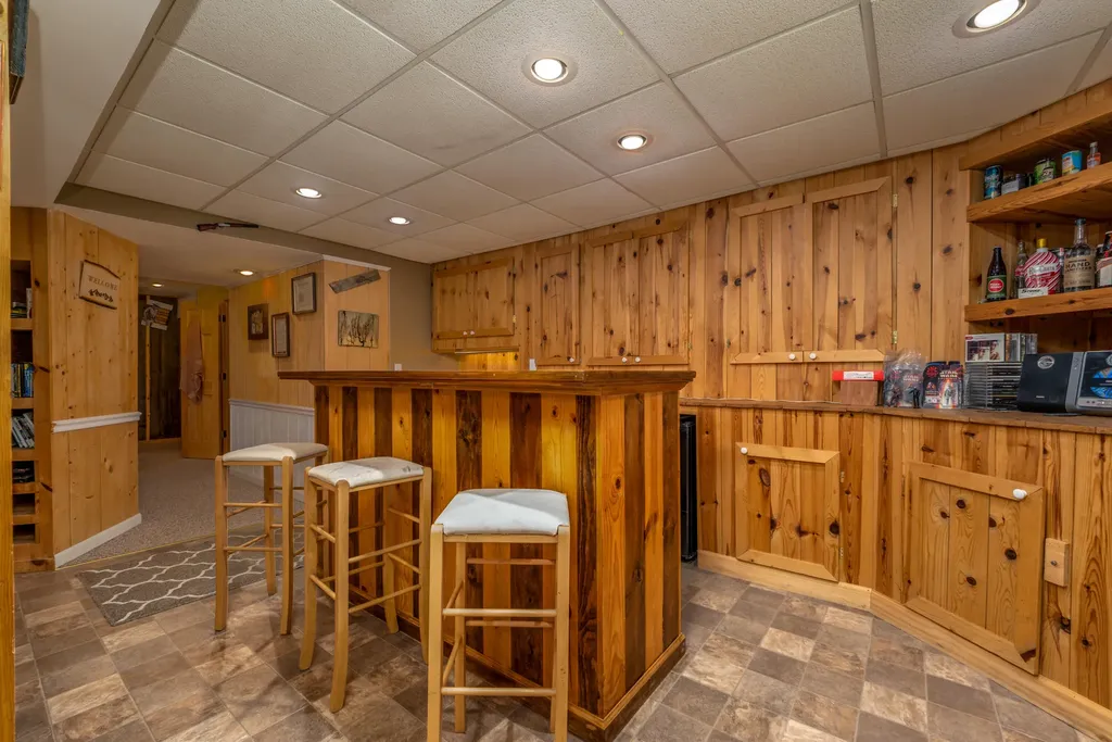 3414 Liberty Road West Liberty KY 41472