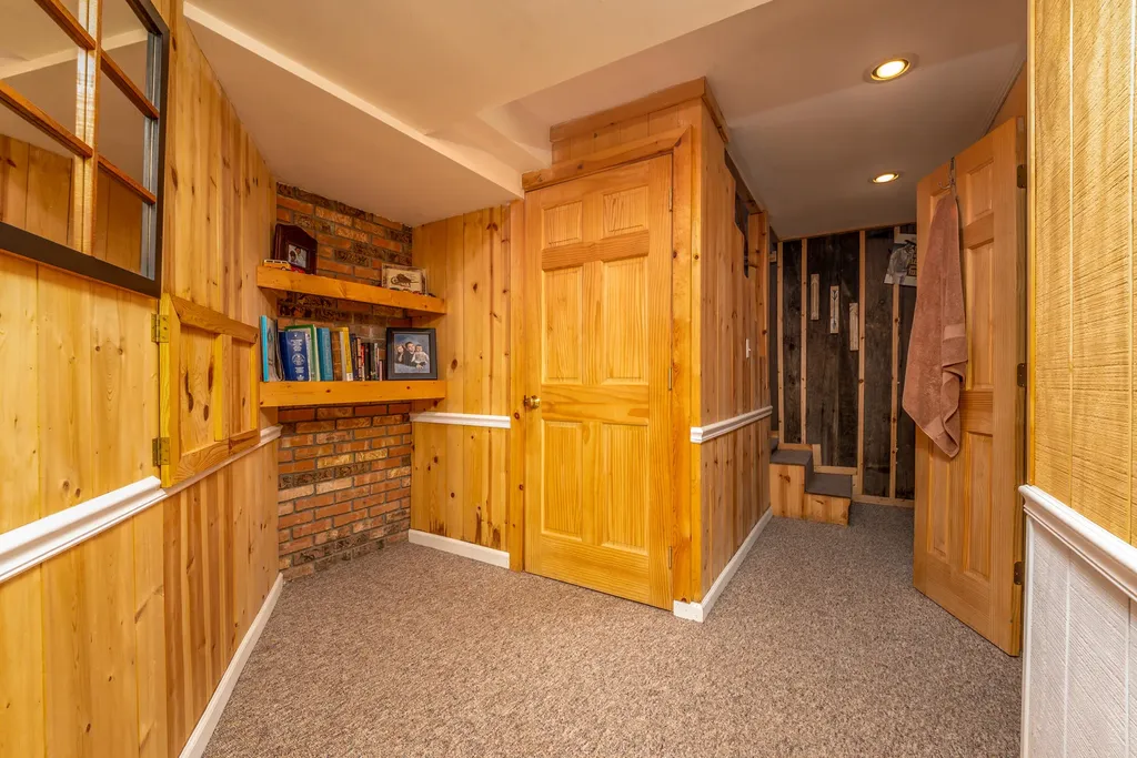 3414 Liberty Road West Liberty KY 41472