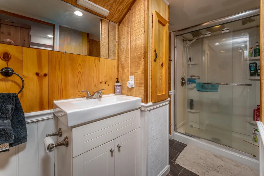 3414 Liberty Road West Liberty KY 41472