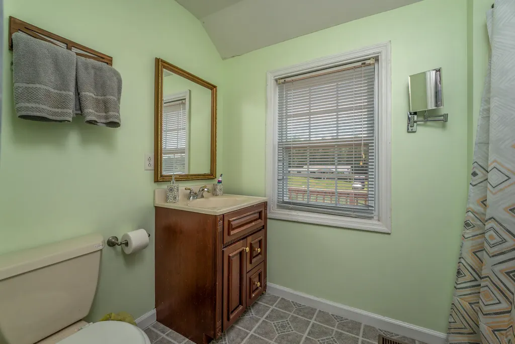 3414 Liberty Road West Liberty KY 41472