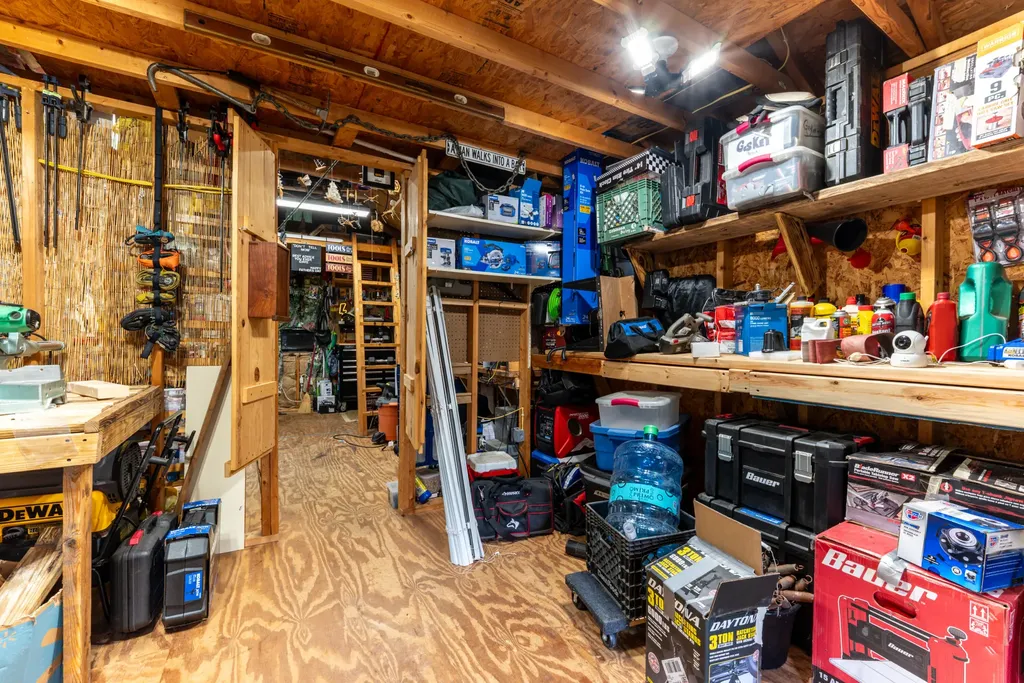 3414 Liberty Road West Liberty KY 41472