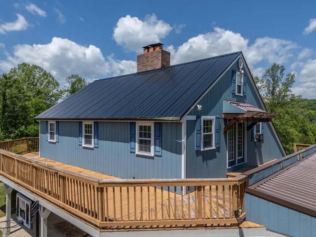 3414 Liberty Road West Liberty KY 41472