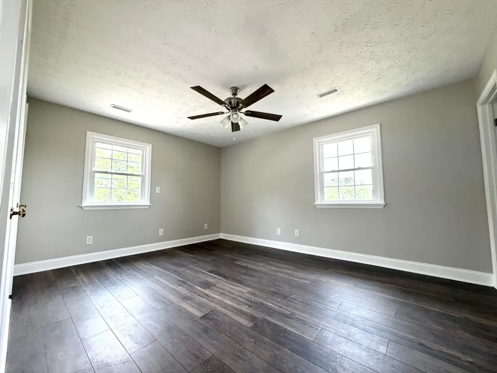 1636 Bellows Mill Road Harrodsburg KY 40330