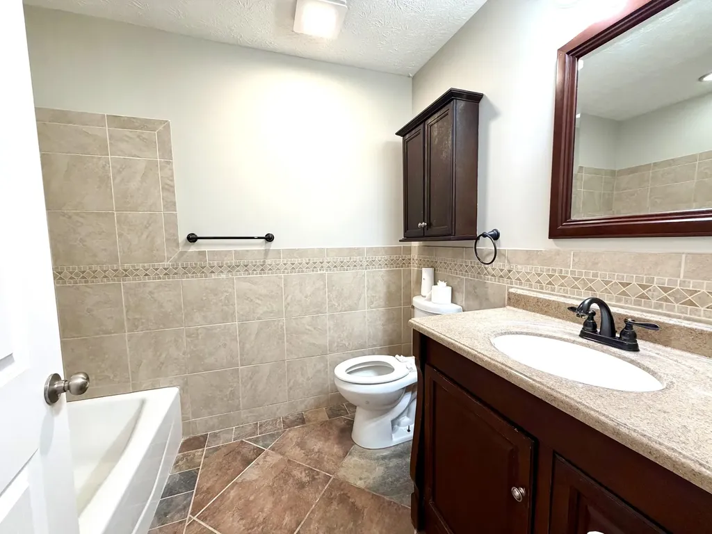 1636 Bellows Mill Road Harrodsburg KY 40330
