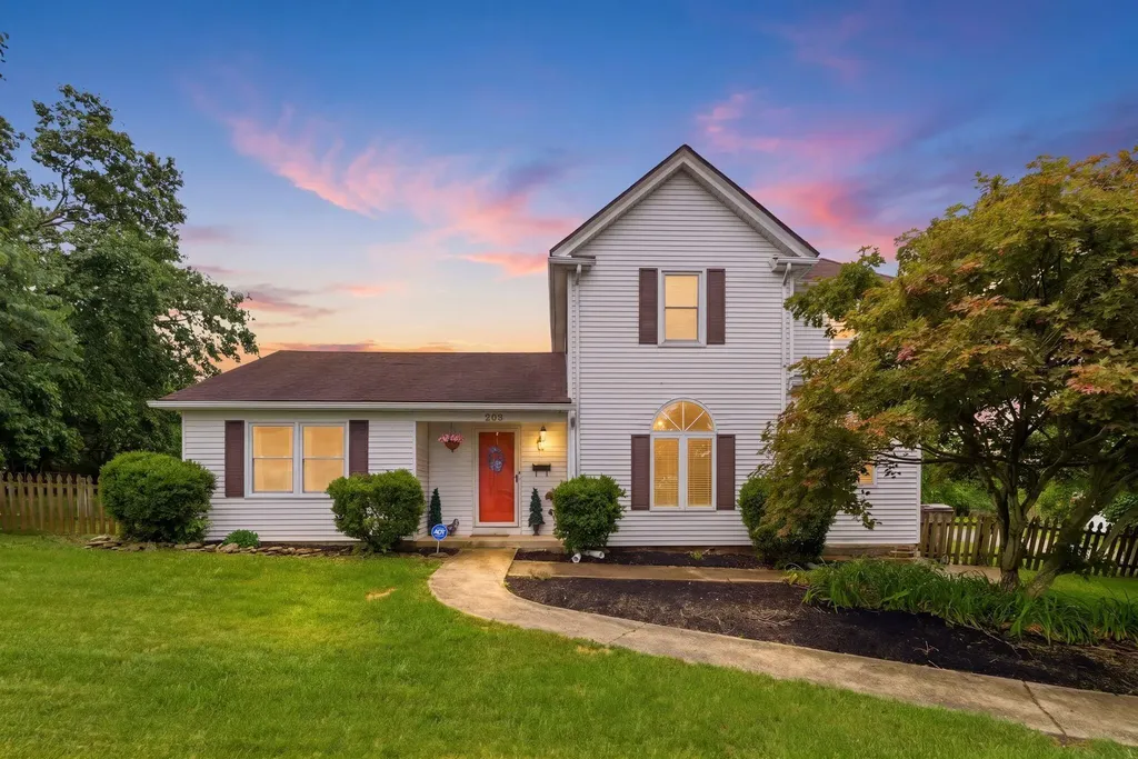 208 W Brown Street Nicholasville KY 40356