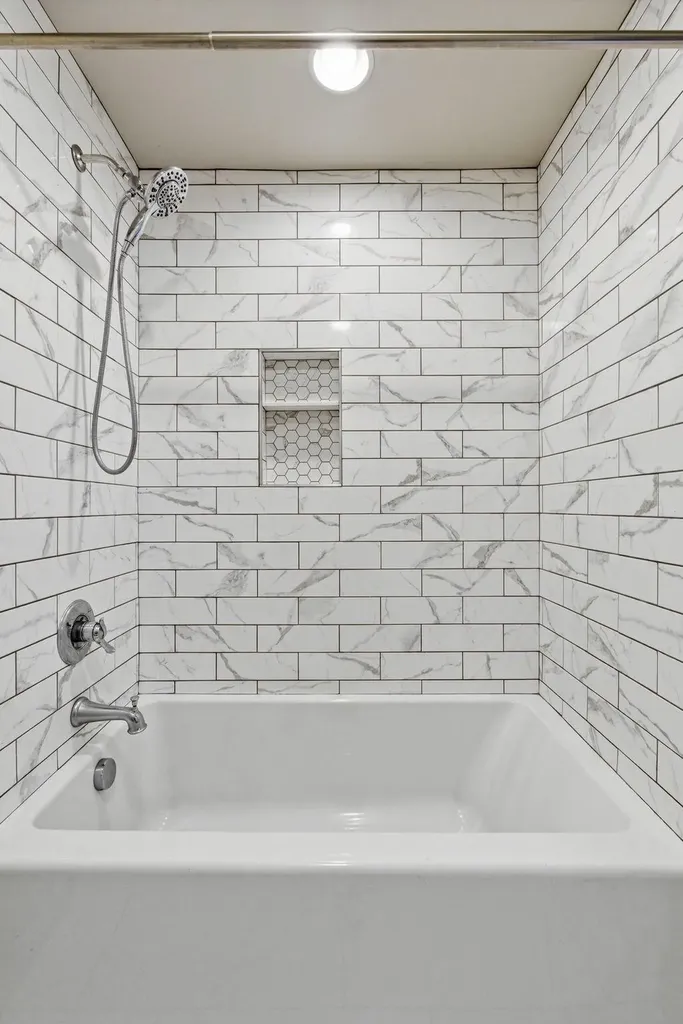 208 W Brown Street Nicholasville KY 40356