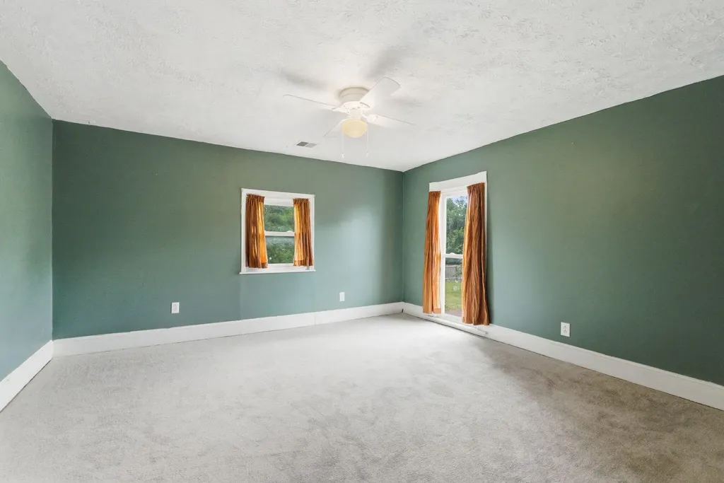 208 W Brown Street Nicholasville KY 40356