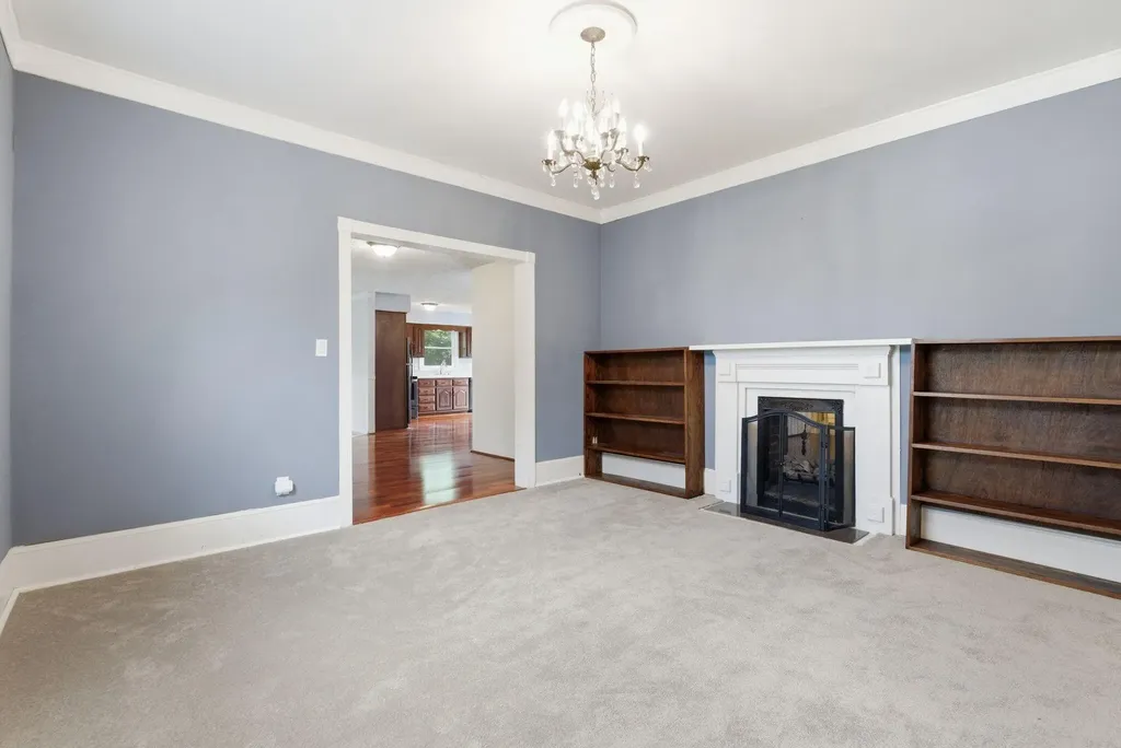 208 W Brown Street Nicholasville KY 40356