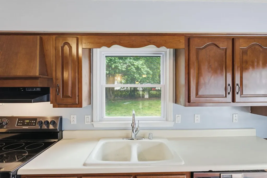 208 W Brown Street Nicholasville KY 40356