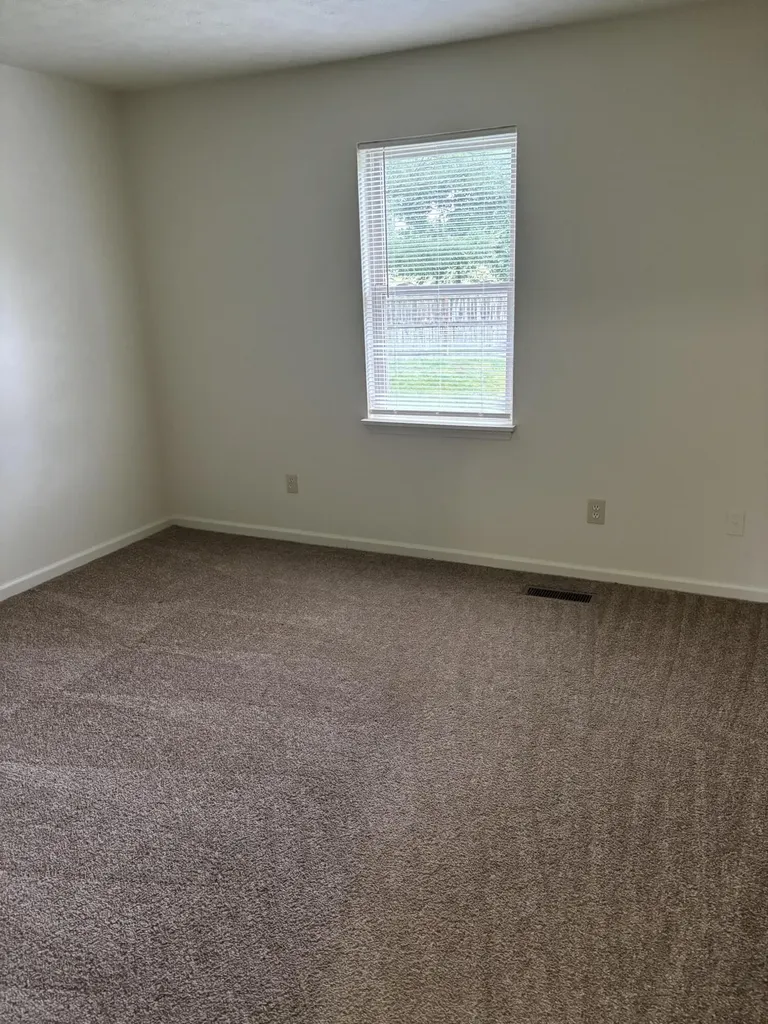 230 Breckinridge Drive Versailles KY 40383