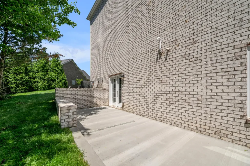 3857 Branham Park Lexington KY 40515