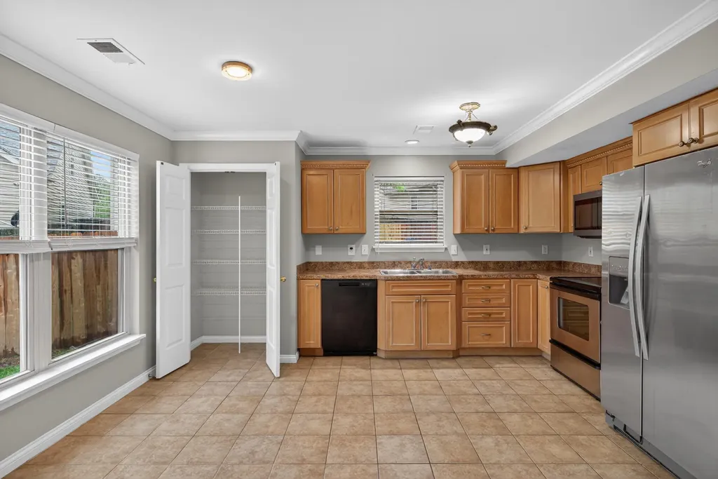 3008 Adwalton Road Lexington KY 40509