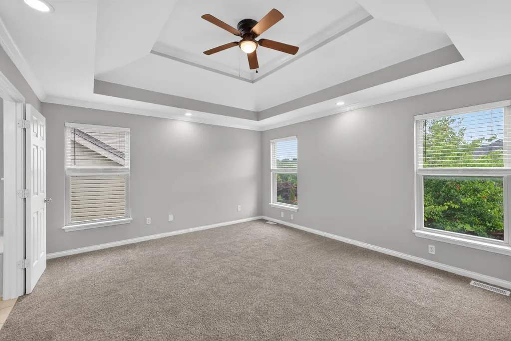 3008 Adwalton Road Lexington KY 40509
