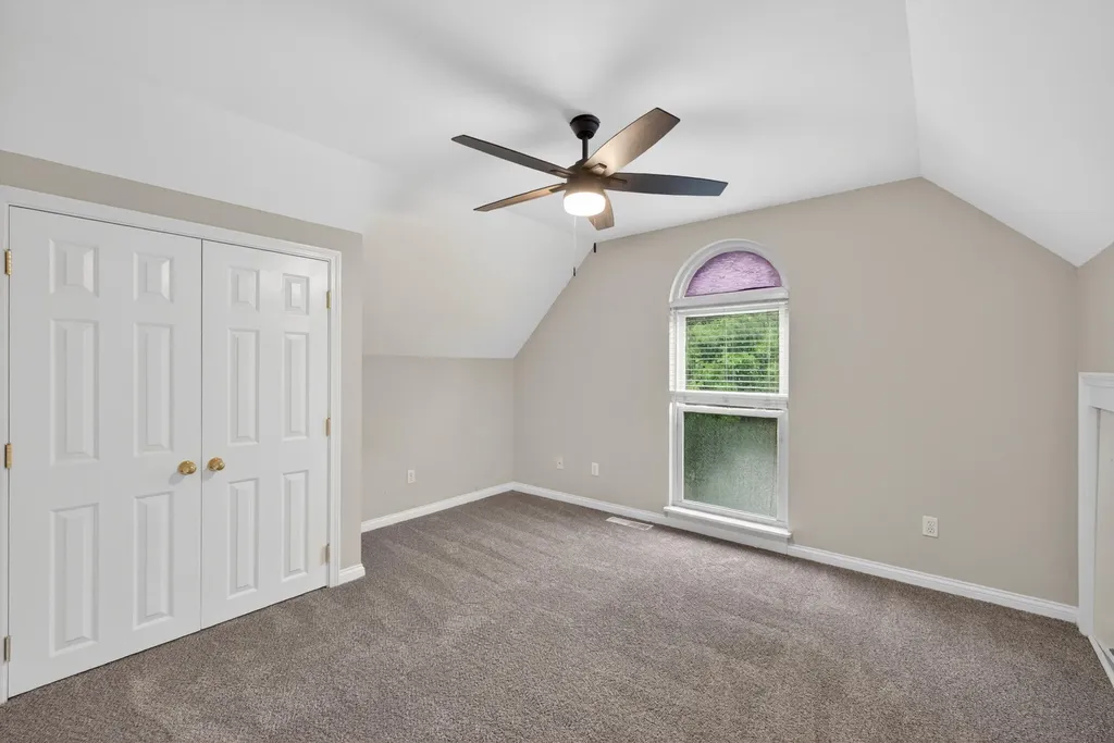 3008 Adwalton Road Lexington KY 40509