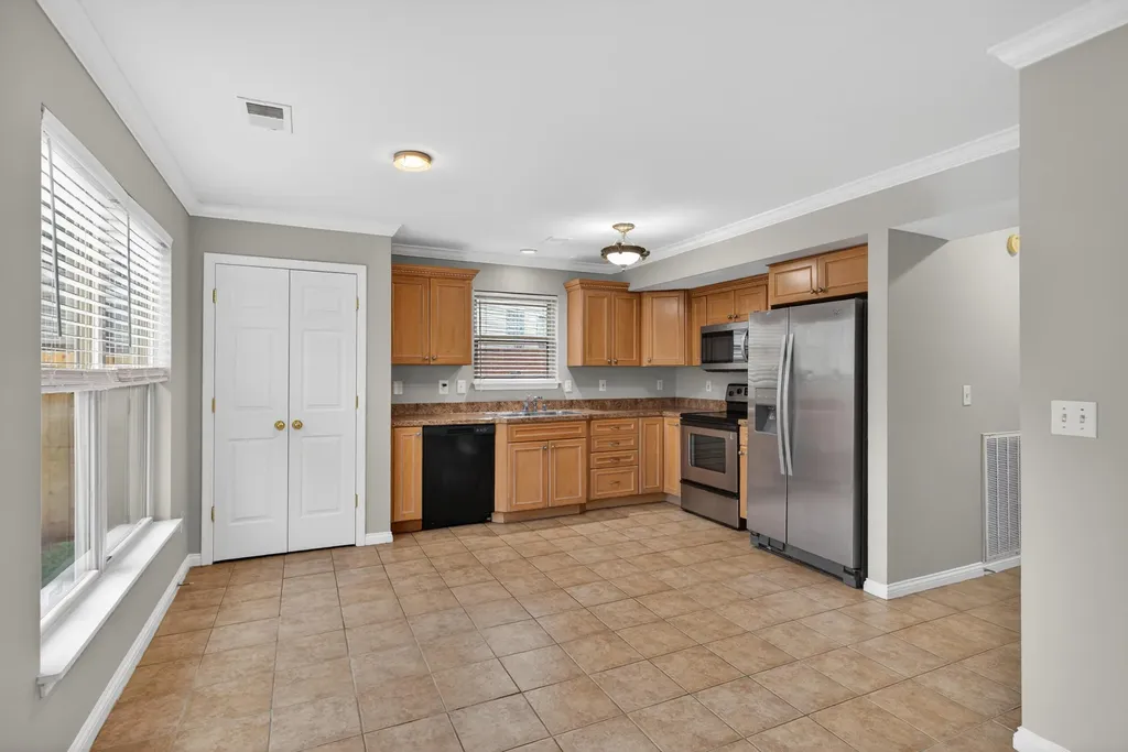3008 Adwalton Road Lexington KY 40509
