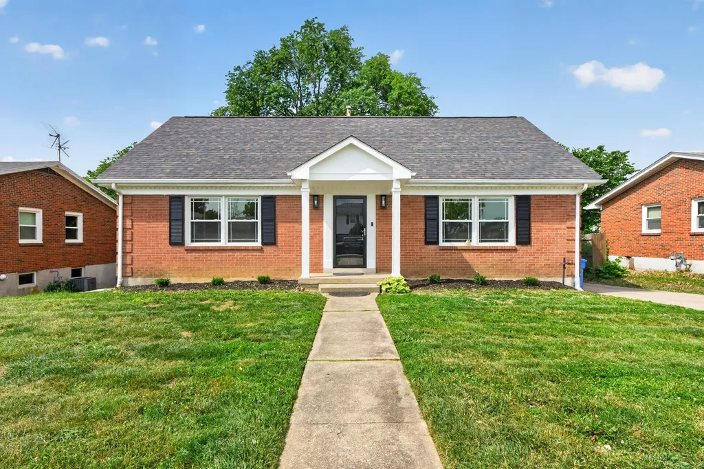 594 Radcliffe Road Lexington KY 40505