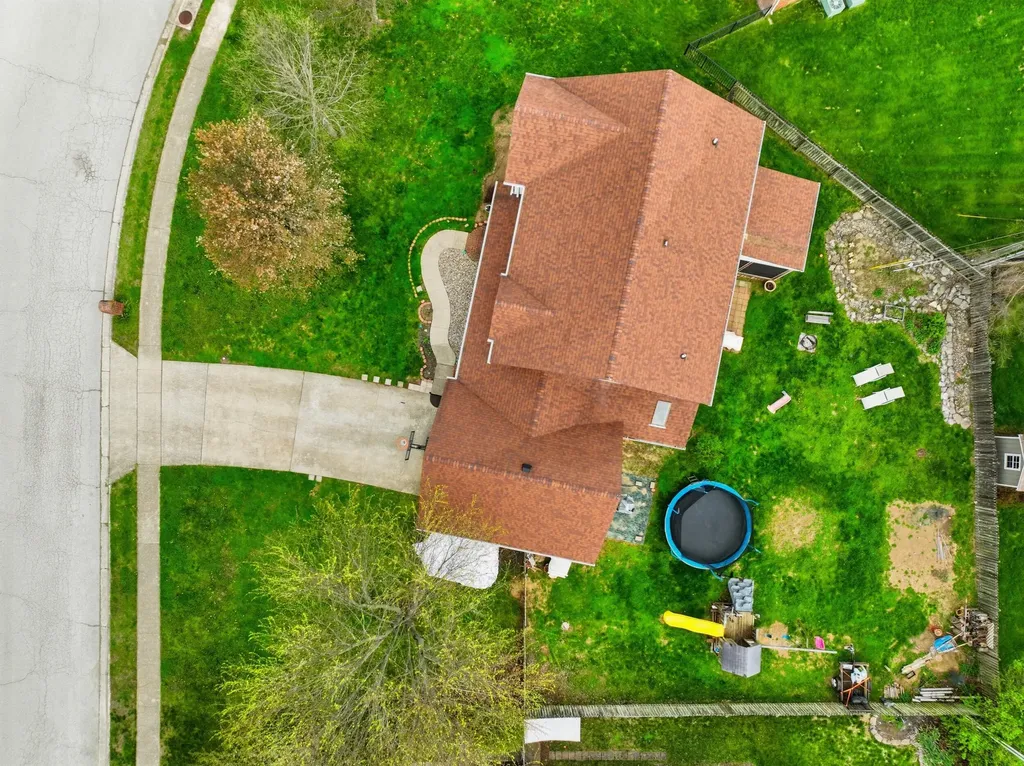 300 Juniper Drive Nicholasville KY 40356