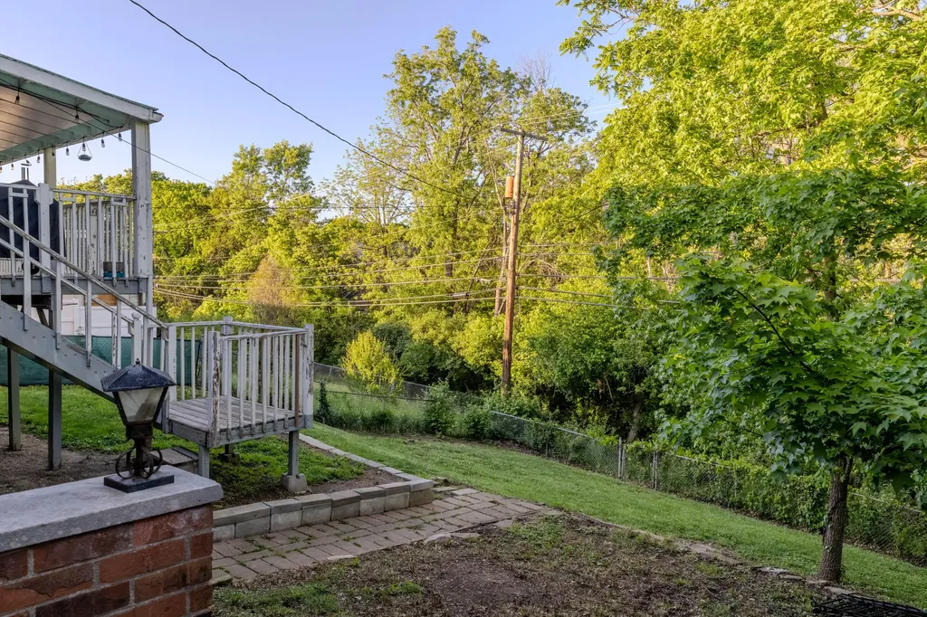 411 Lancelot Lane Lexington KY 40517