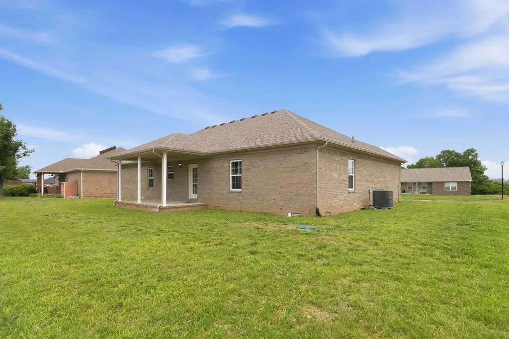 61 Knoll Court Nancy KY 42544