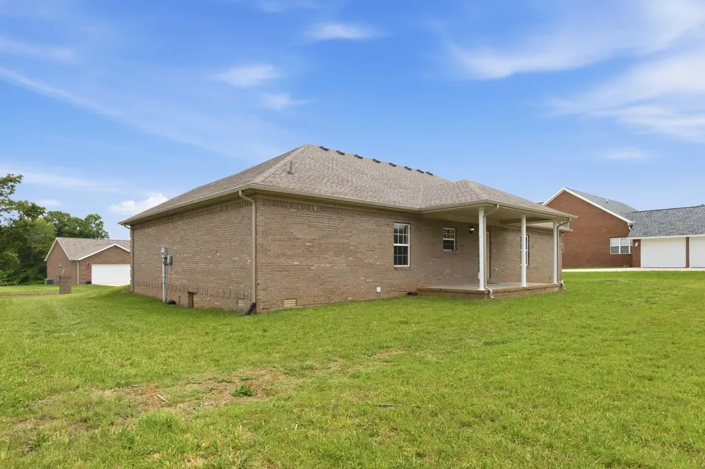 61 Knoll Court Nancy KY 42544