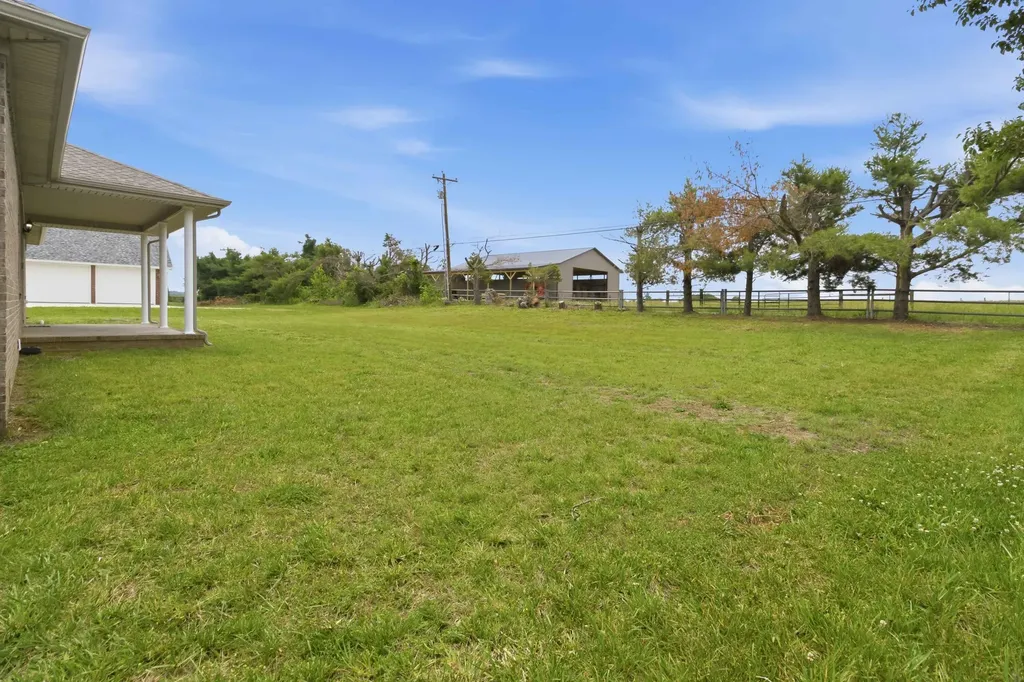 61 Knoll Court Nancy KY 42544