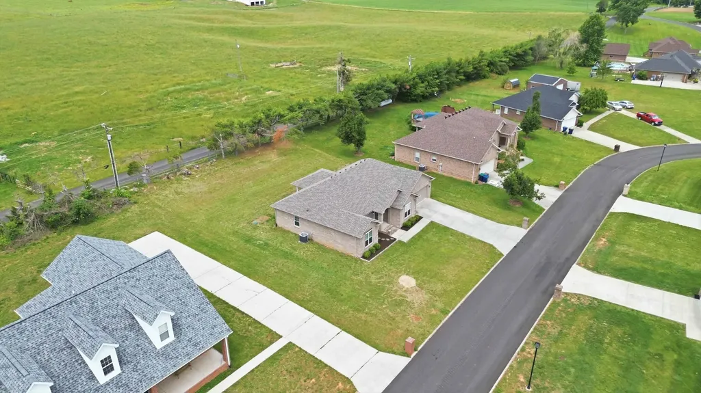 61 Knoll Court Nancy KY 42544