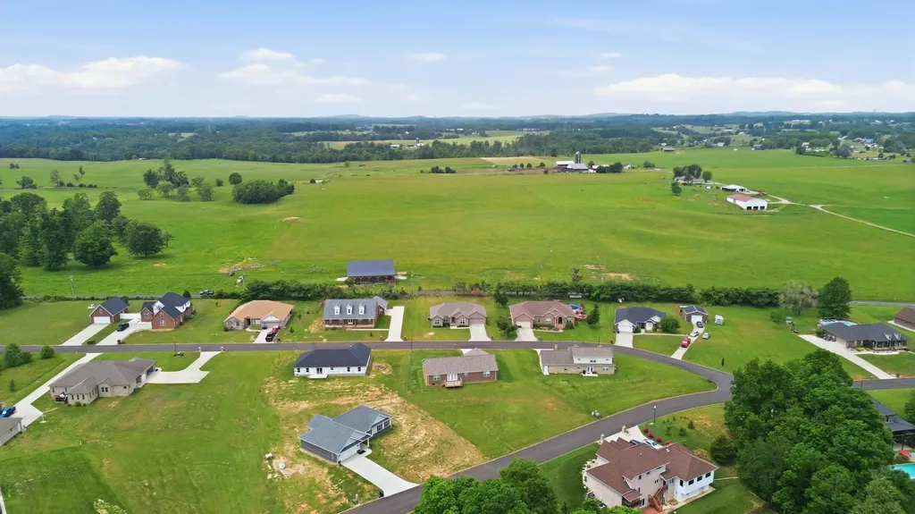 61 Knoll Court Nancy KY 42544