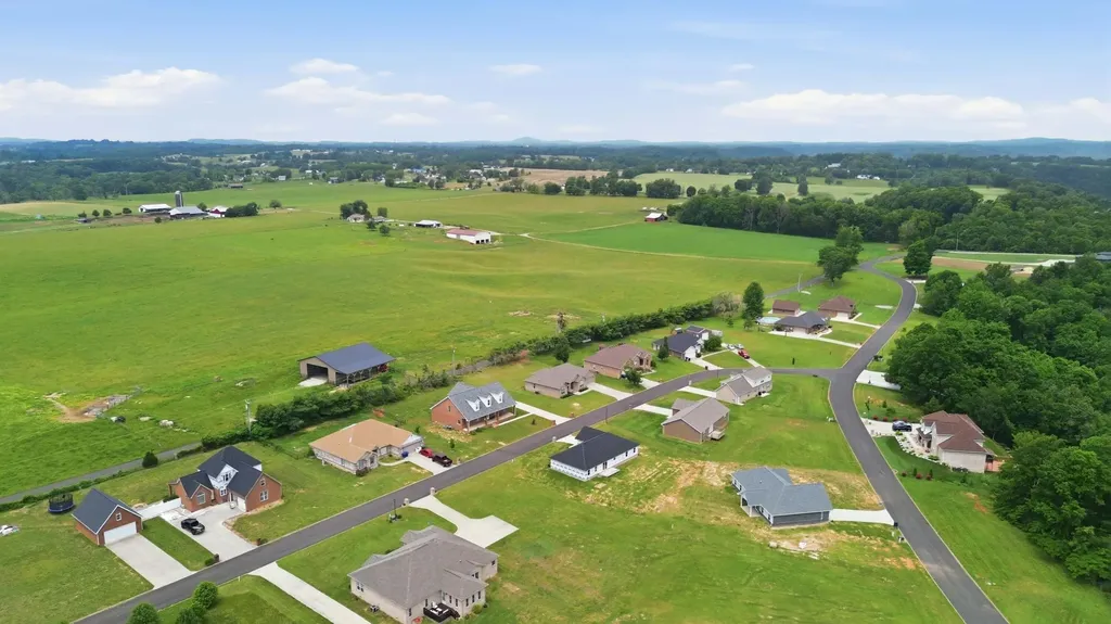 61 Knoll Court Nancy KY 42544