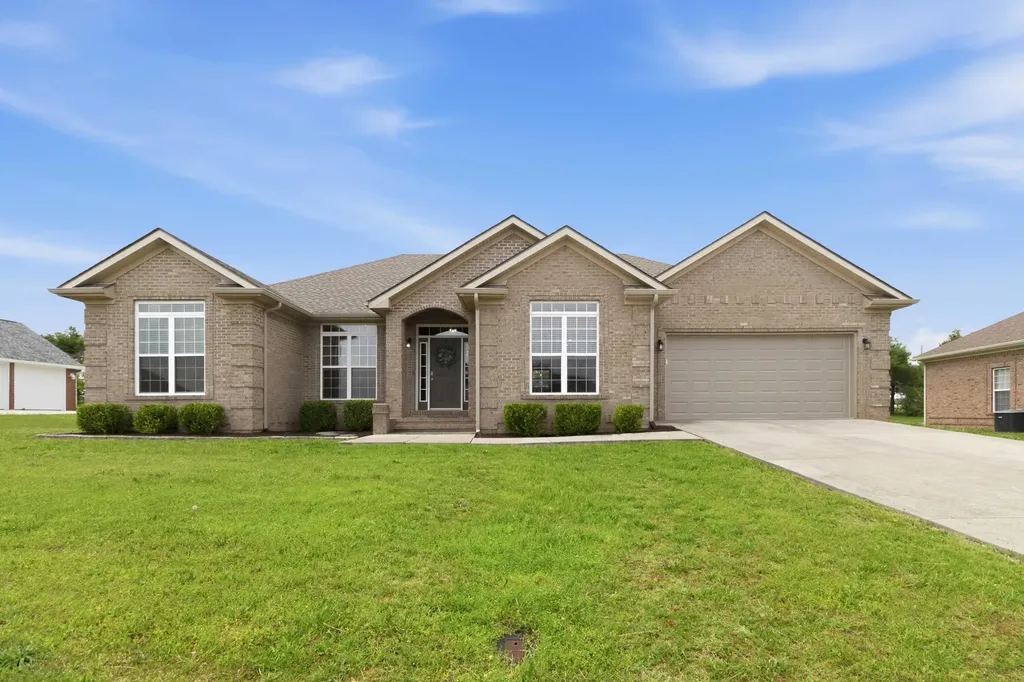 61 Knoll Court Nancy KY 42544