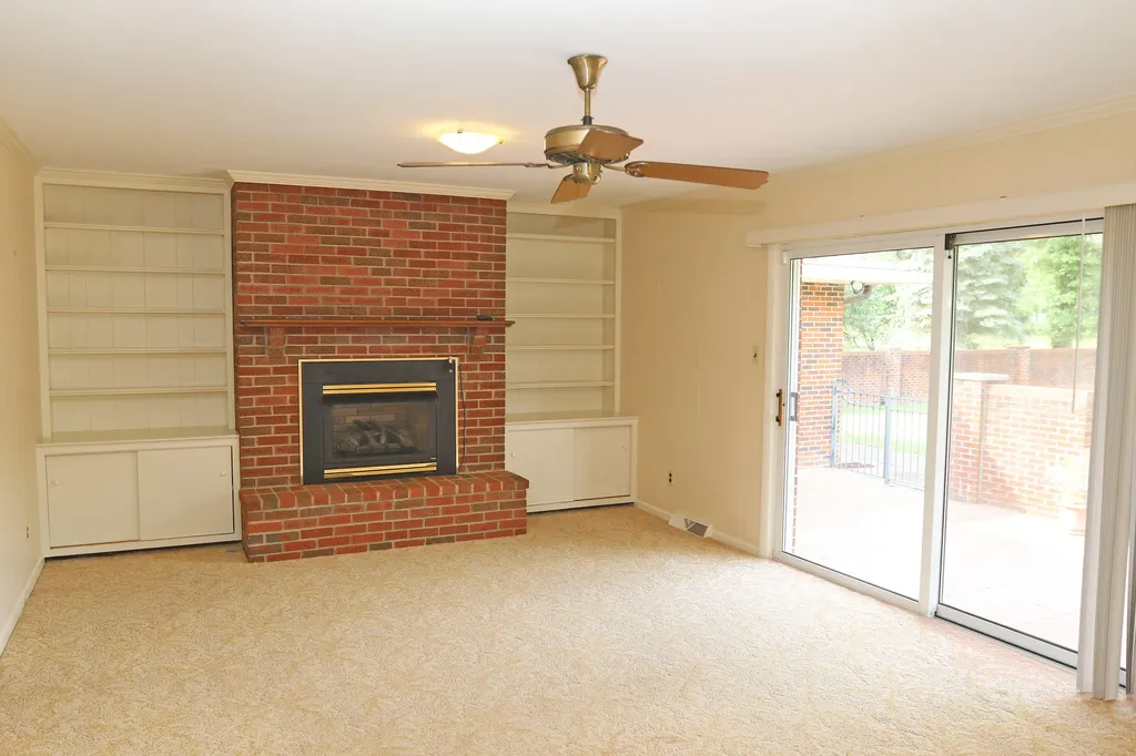 3837 Gloucester Drive Lexington KY 40510