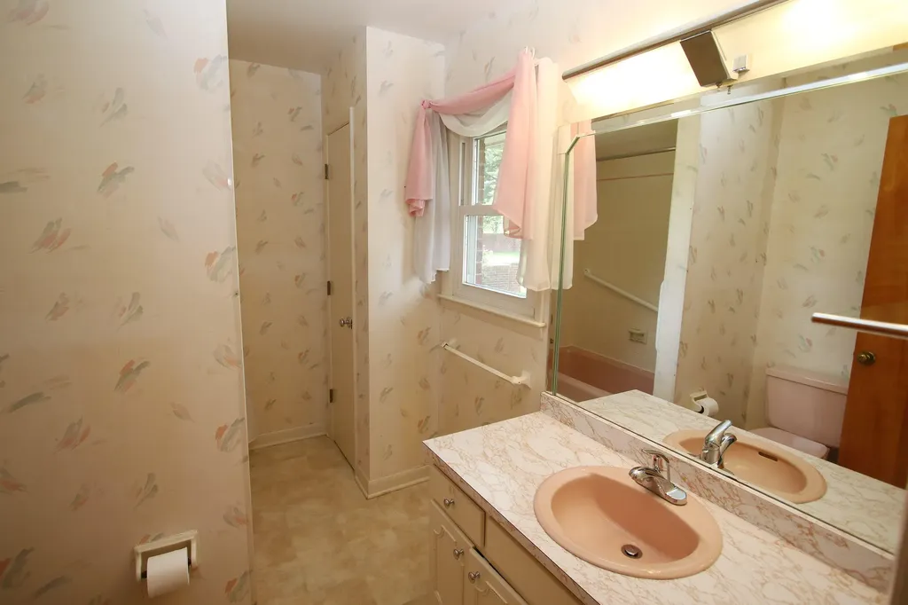 3837 Gloucester Drive Lexington KY 40510