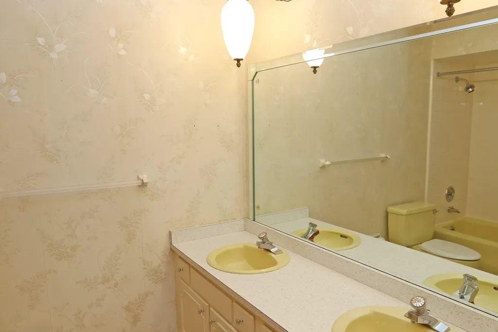 3837 Gloucester Drive Lexington KY 40510