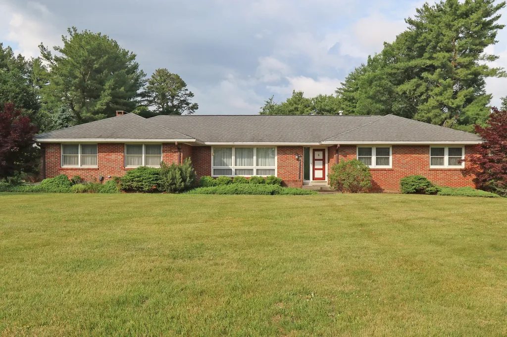 3837 Gloucester Drive Lexington KY 40510