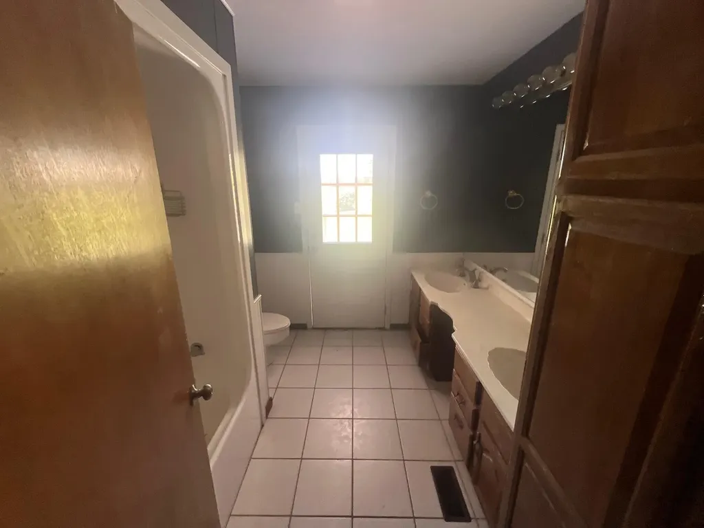 2009 Redd Road Lexington KY 40510