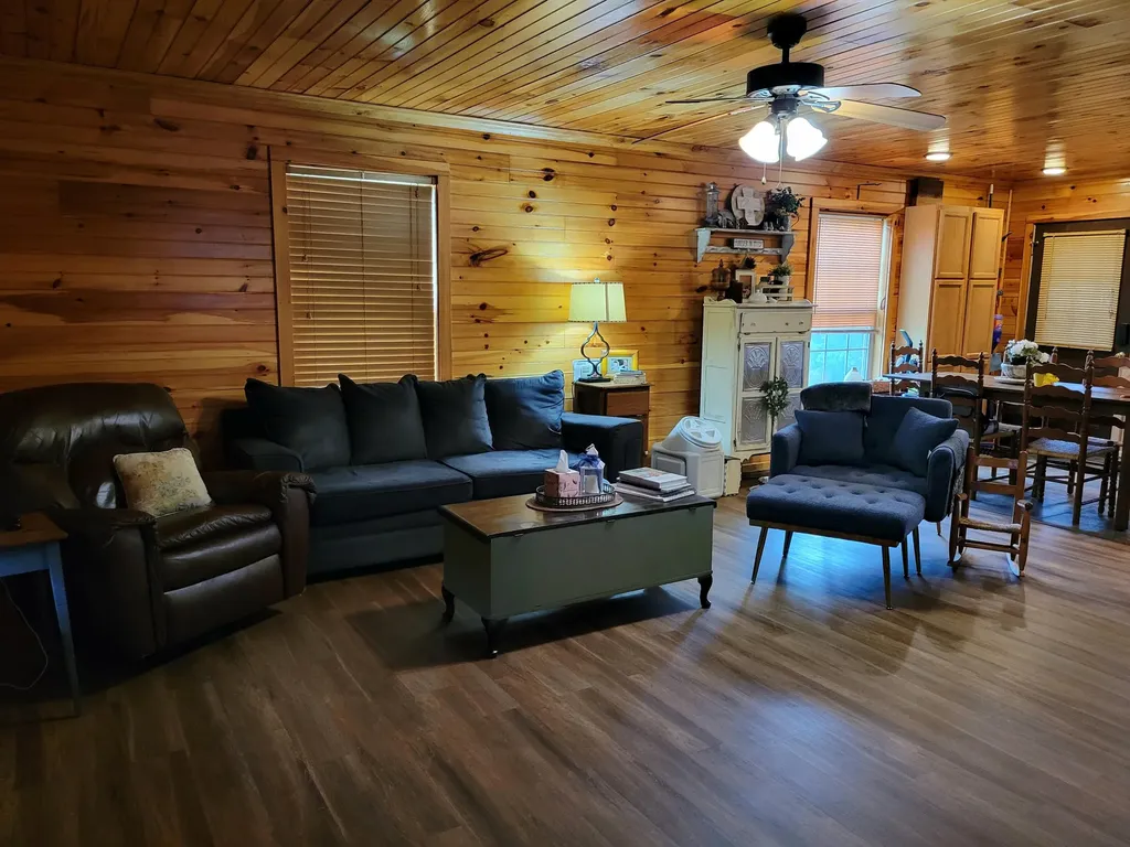 289 Halls Ridge Road Wellington KY 40387