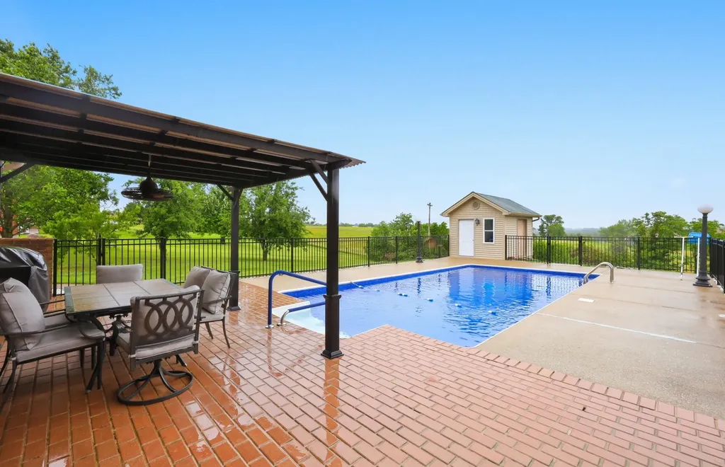 131 Beaver Drive Richmond KY 40475