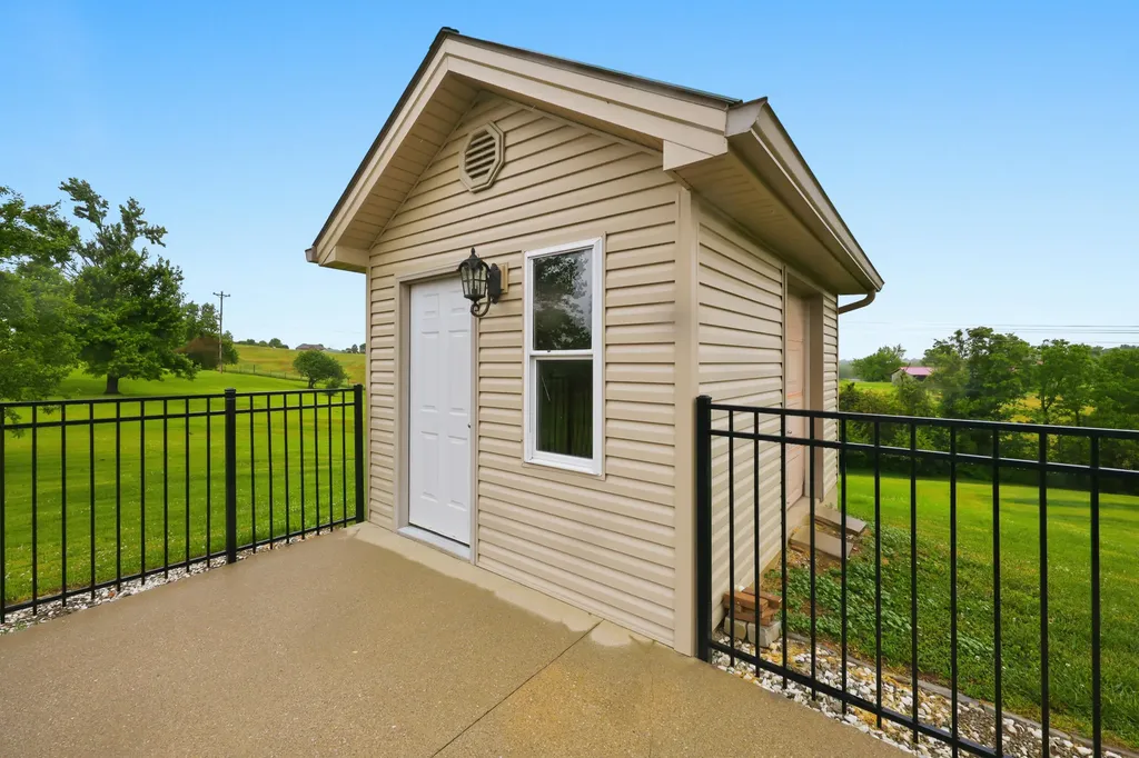 131 Beaver Drive Richmond KY 40475