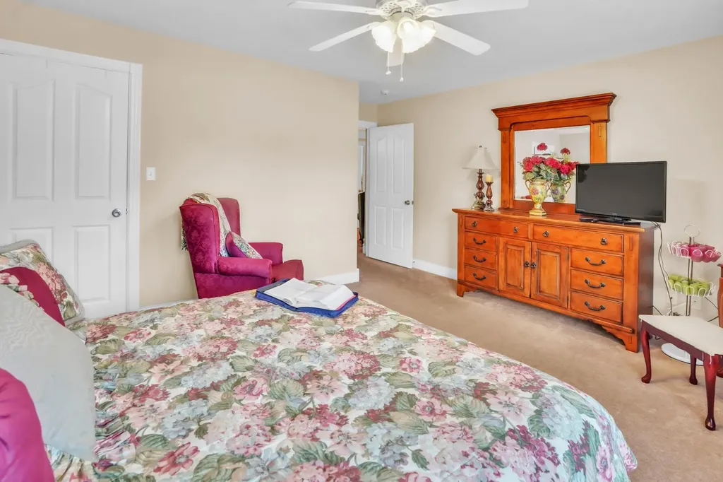 91 White Tail Run Drive Somerset KY 42503