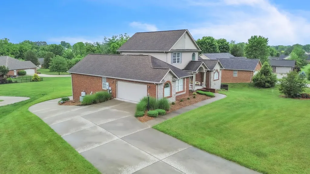 91 White Tail Run Drive Somerset KY 42503