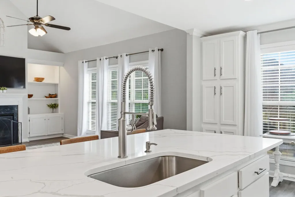 2265 Blackmoor Park Lane Lexington KY 40509