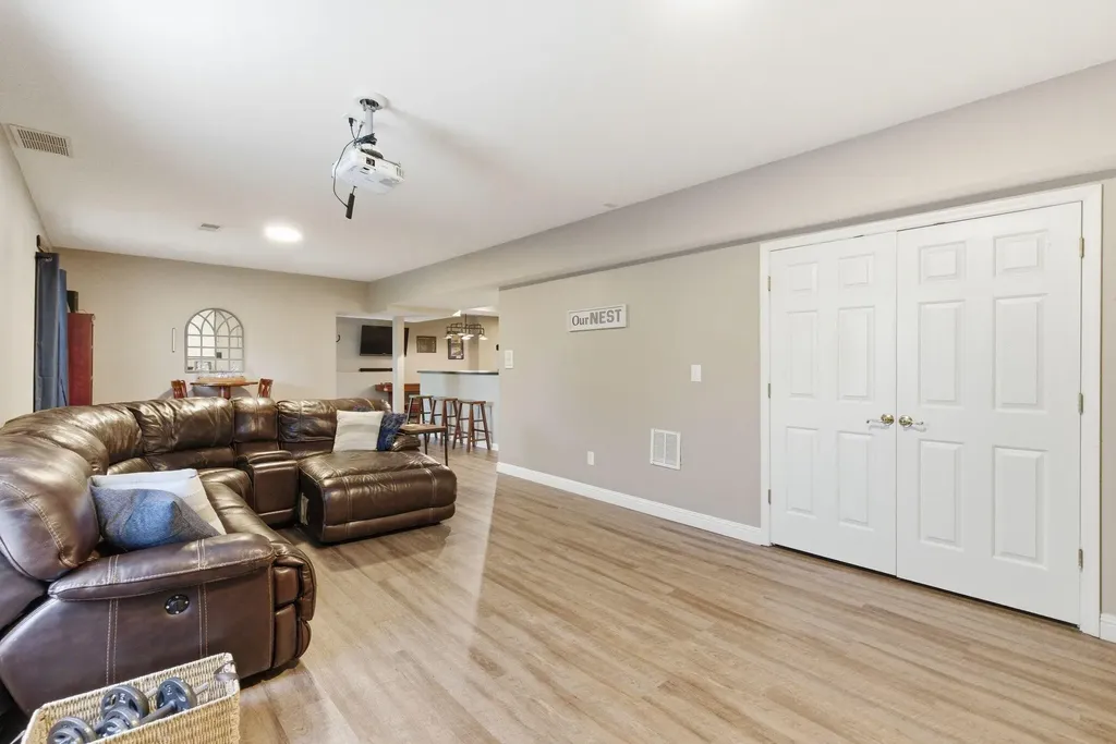 2265 Blackmoor Park Lane Lexington KY 40509