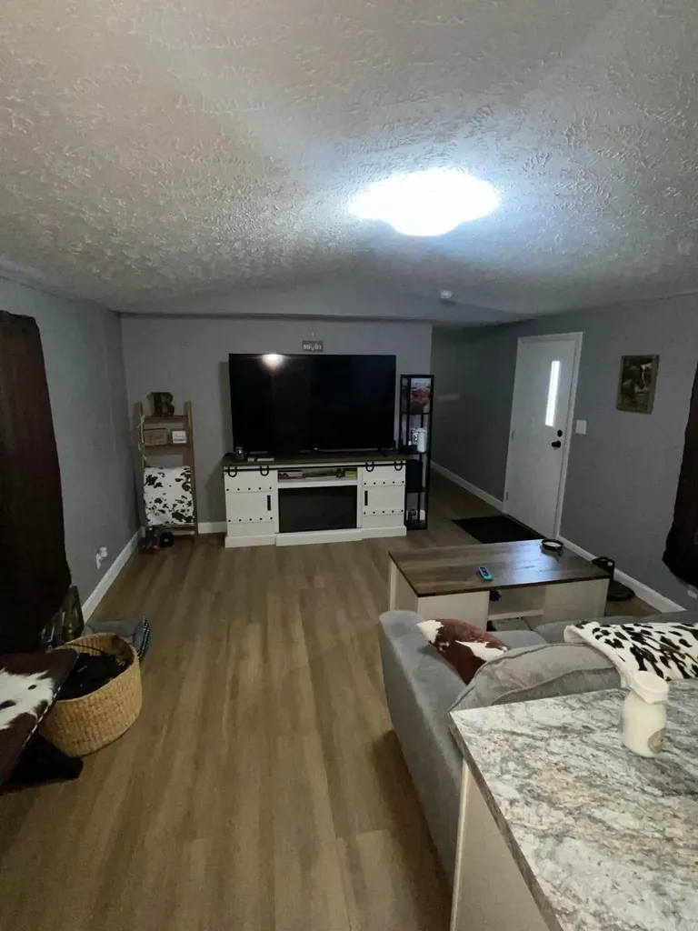 2003 Centerville Road West Liberty KY 41472