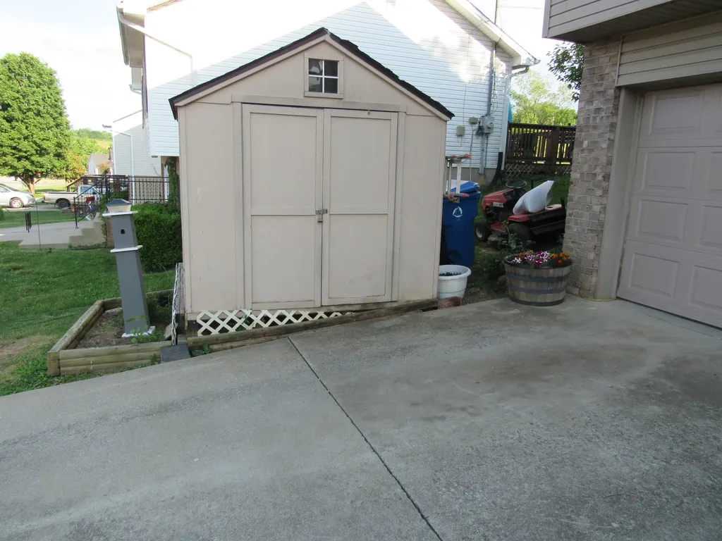 311 Geronimo Court Winchester KY 40391